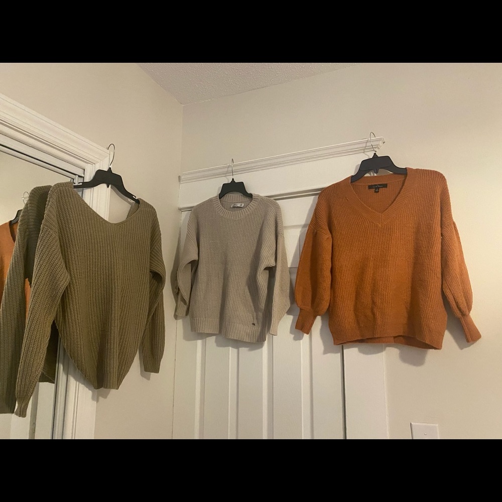 Sweaters: Bundle of 3